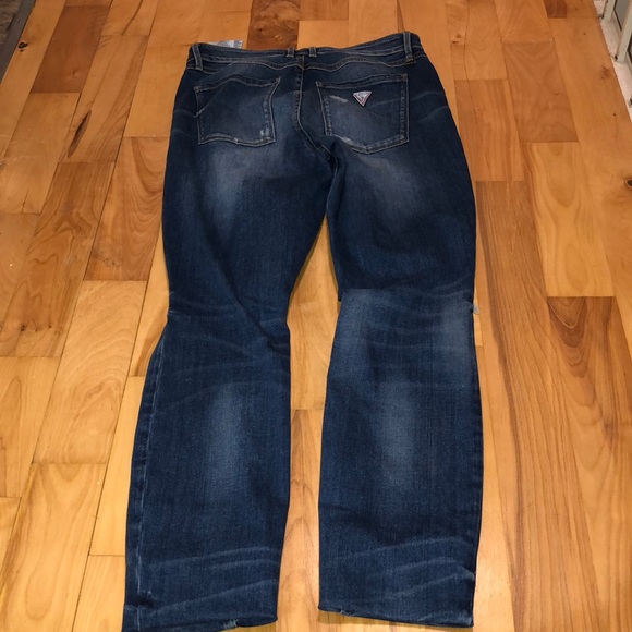 Distressed High wasted 1981 skinny - Picture 7 of 7